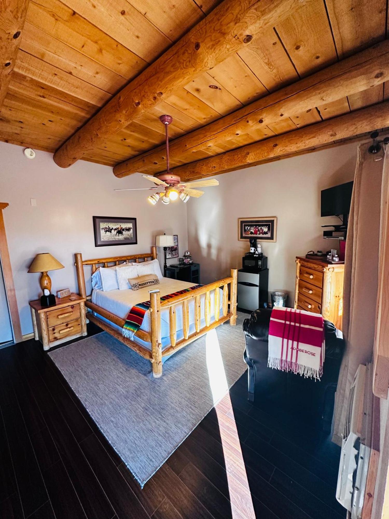 Adobe Rose Boutique Inn Артижа Экстерьер фото