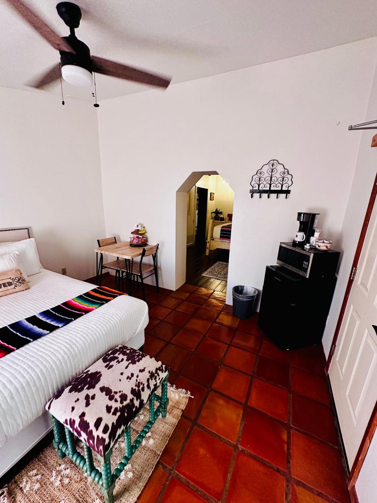 Adobe Rose Boutique Inn Артижа Экстерьер фото